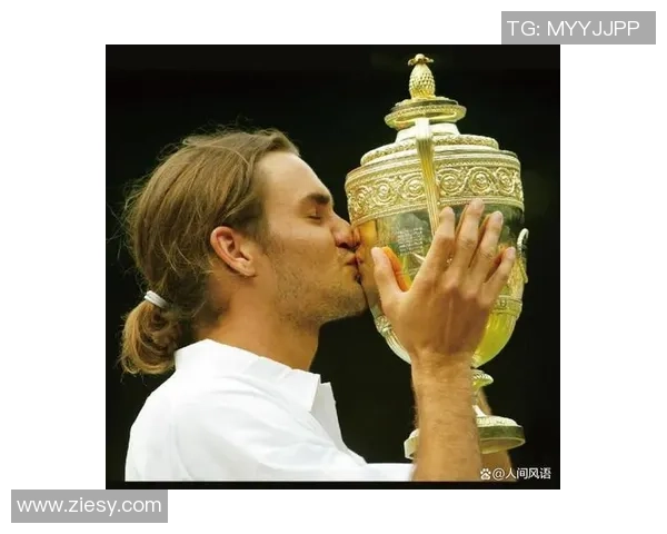 退役足球明星背影图片展现他们辉煌岁月的沉思与回忆 退役足球明星背影图片展现他们辉煌岁月的沉思与回忆